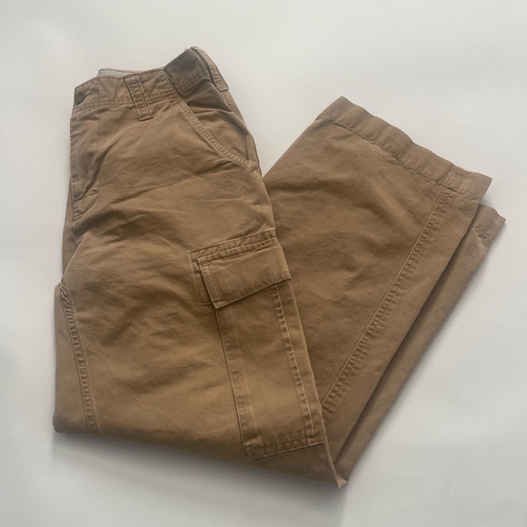 GAP Tan Cargo Pants. - Picture 4 of 4